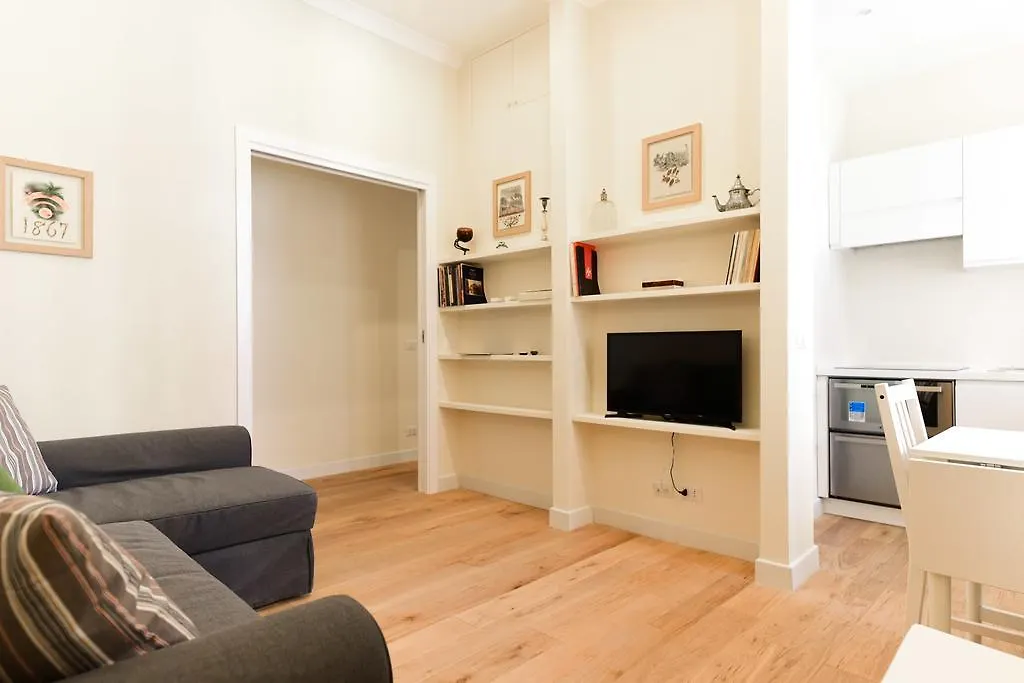 Apartment Bright And Comfy 3 Bedroom Apt In Monti Rome